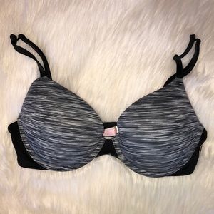 Victoria’s Secret Pink Bra in Black and White